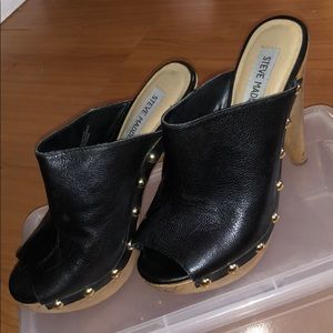 BOHO CHIC! Leather Wooden Studded Mules